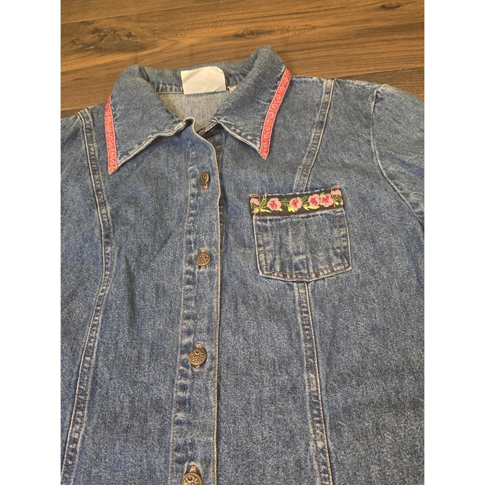 Studio Ease Womens Top 10 Blue Denim Button Up Sleeve Cut‎ Off Jean Floral Aztec